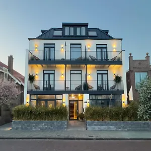  Hotel Boutique At Sea Netherlands
